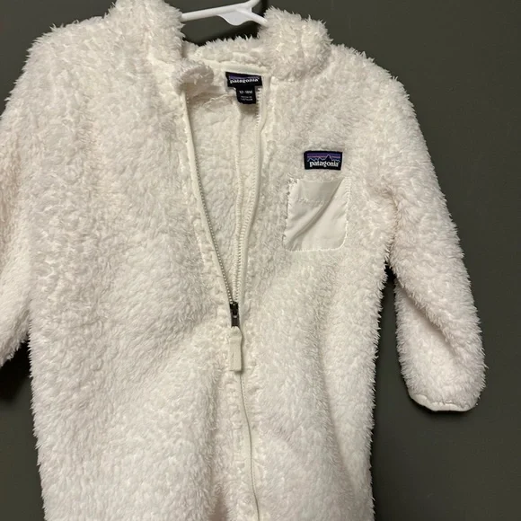 Baby Furry Friends Fleece Bunting
Onesie 12-18Months - Picture 6 of 9